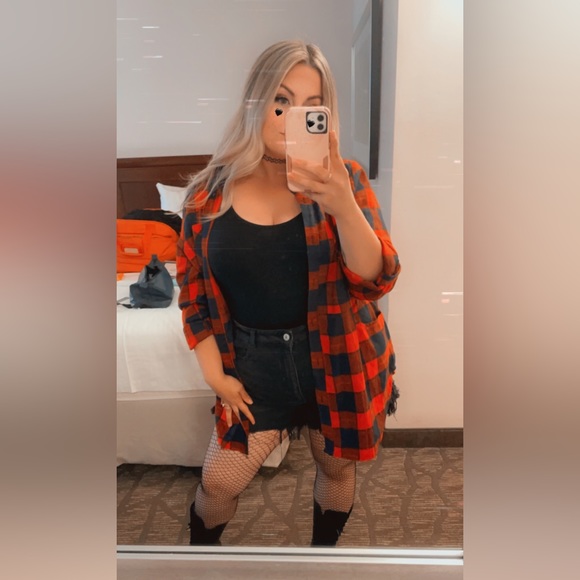 Meet your Posher, Tay - Picture 1 of 1